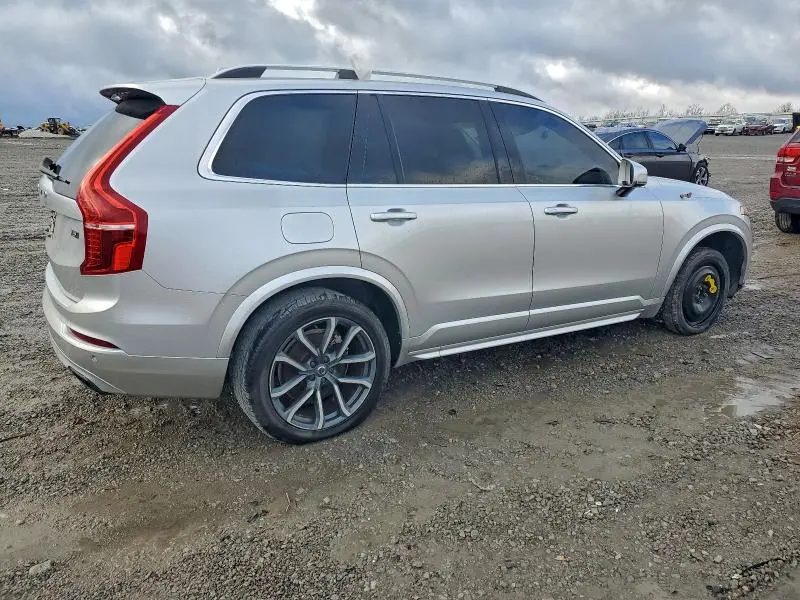 2016 VOLVO XC90 T6  