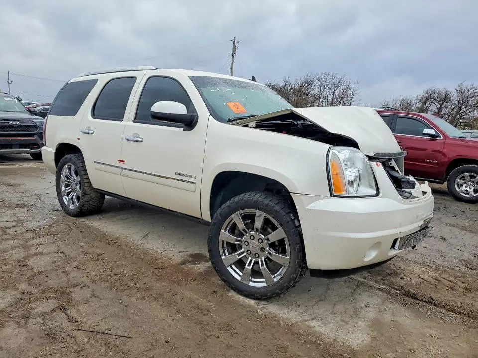 2012 GMC YUKON DENALI  