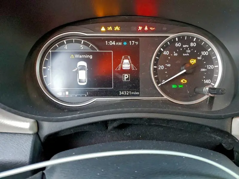 2021 NISSAN VERSA SV  