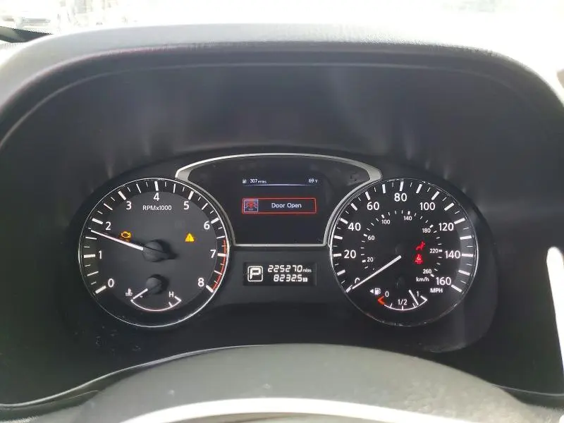 2014 NISSAN PATHFINDER S  