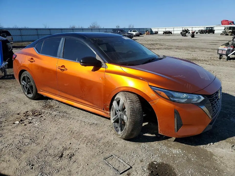 2024 NISSAN SENTRA SR  