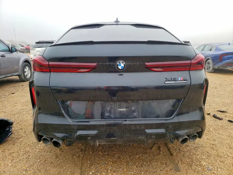 2021 BMW X6 M  