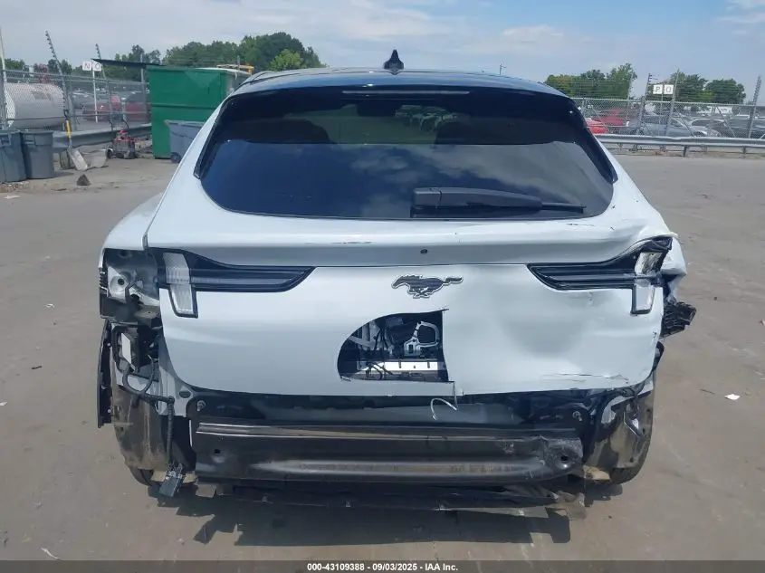 2022 FORD MUSTANG MACH-E PREMIUM