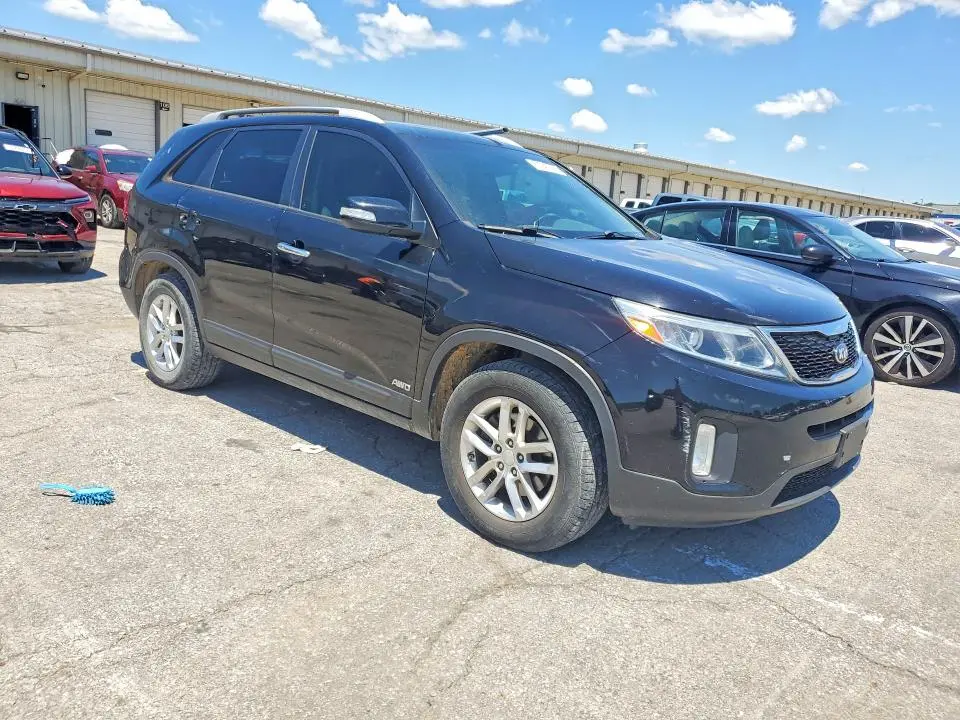 2014 KIA SORENTO LX  