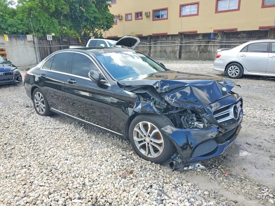 2017 MERCEDES-BENZ C 300  