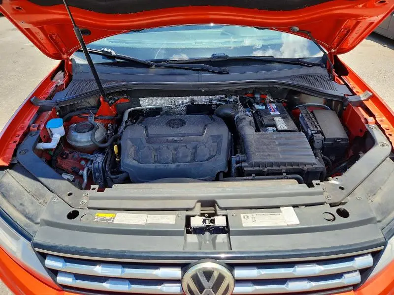 2018 VOLKSWAGEN TIGUAN   