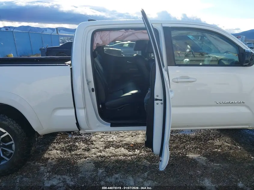 2020 TOYOTA TACOMA 4WD TRD SPORT