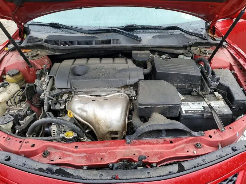 2011 TOYOTA CAMRY SE  
