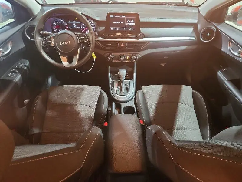 2022 KIA FORTE LXS  