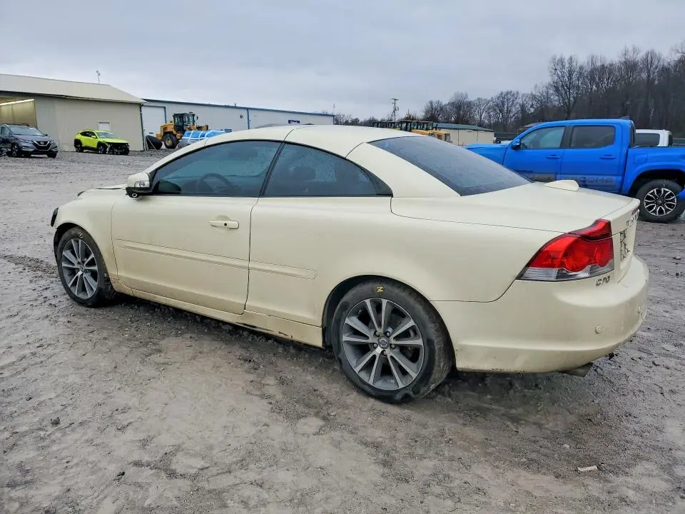 2010 VOLVO C70 T5  