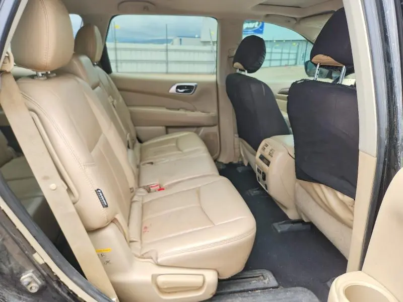 2019 NISSAN PATHFINDER PLATINUM  
