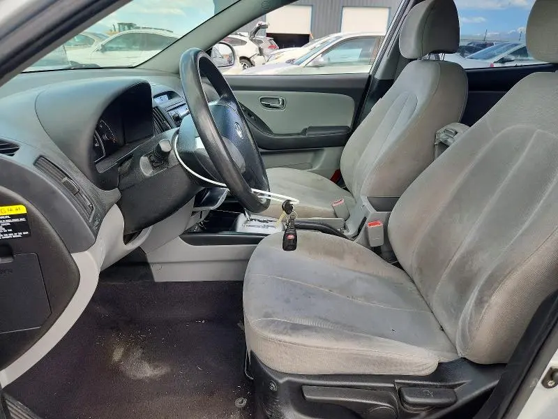 2010 HYUNDAI ELANTRA GLS  