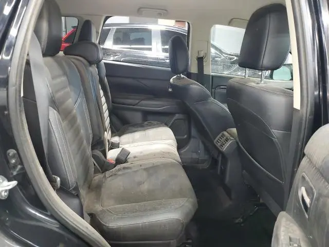 2020 MITSUBISHI OUTLANDER SE  