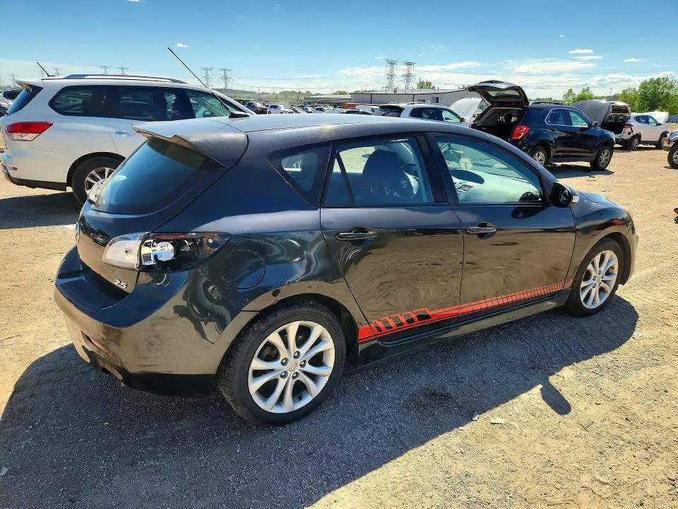 2010 MAZDA 3 S  