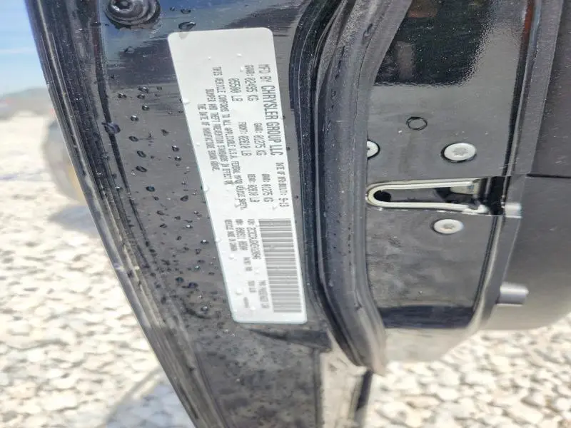 2014 CHRYSLER 300C VARVATOS  