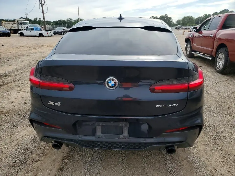 2021 BMW X4   