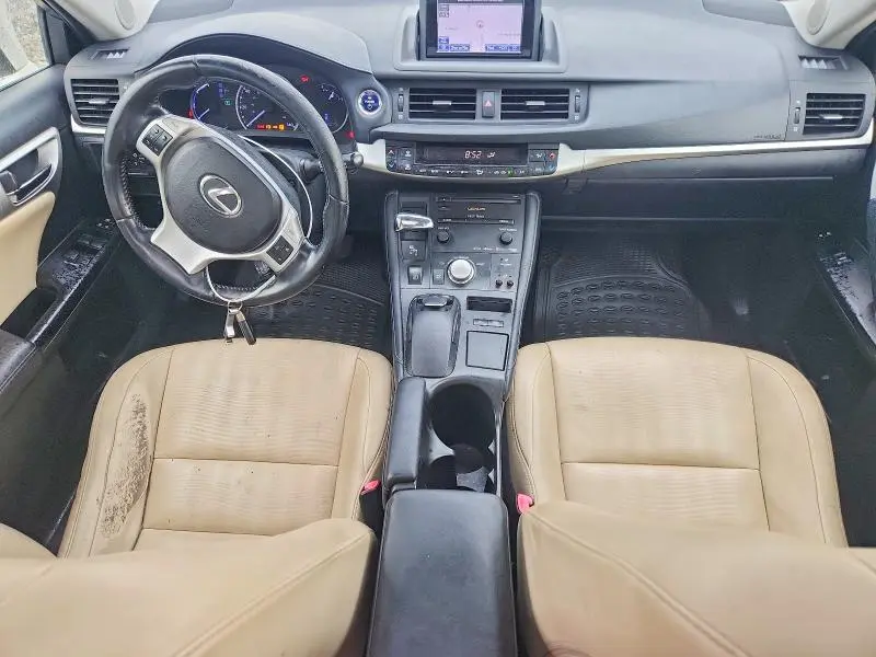 2013 LEXUS CT 200  