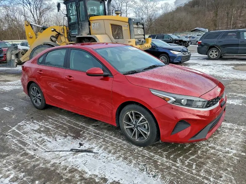 2022 KIA FORTE FE  