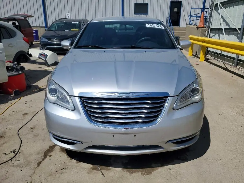 2012 CHRYSLER 200 LX  