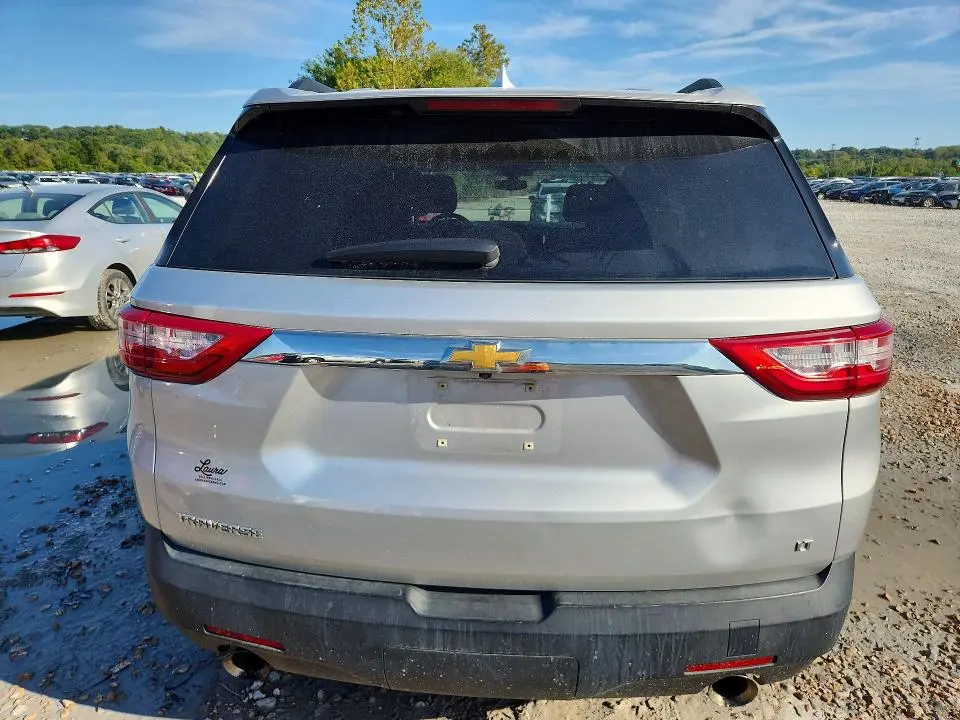 2019 CHEVROLET TRAVERSE LT  