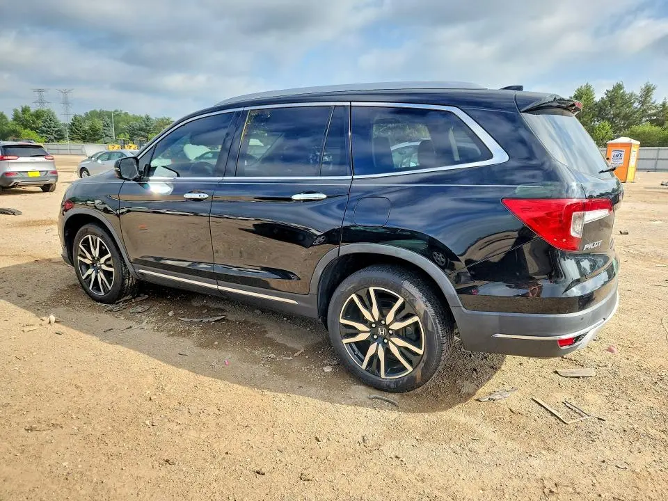 2020 HONDA PILOT TOURING  