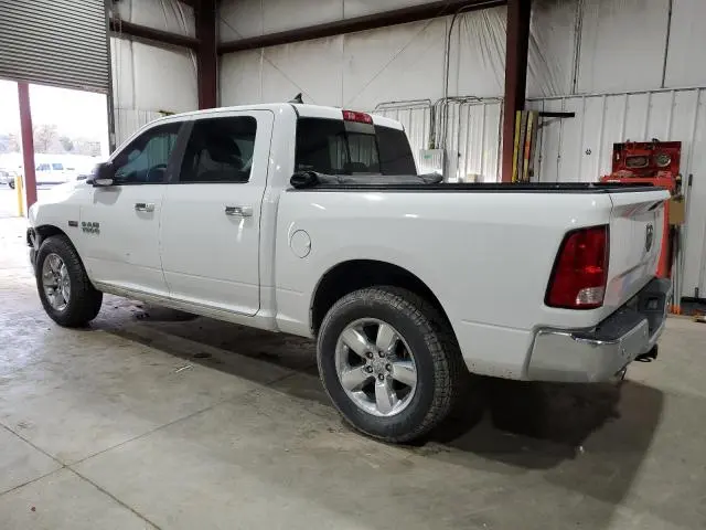2016 RAM 1500 SLT  