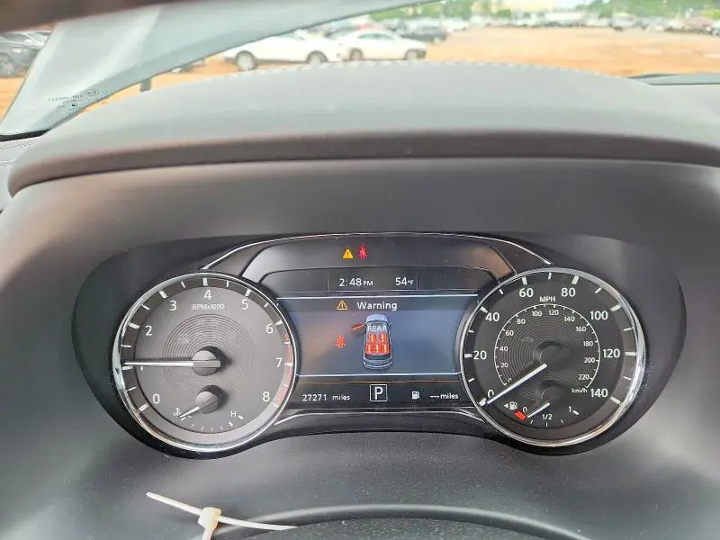 2023 INFINITI QX80 LUXE  