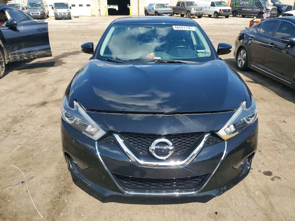 2018 NISS MAXIMA SV