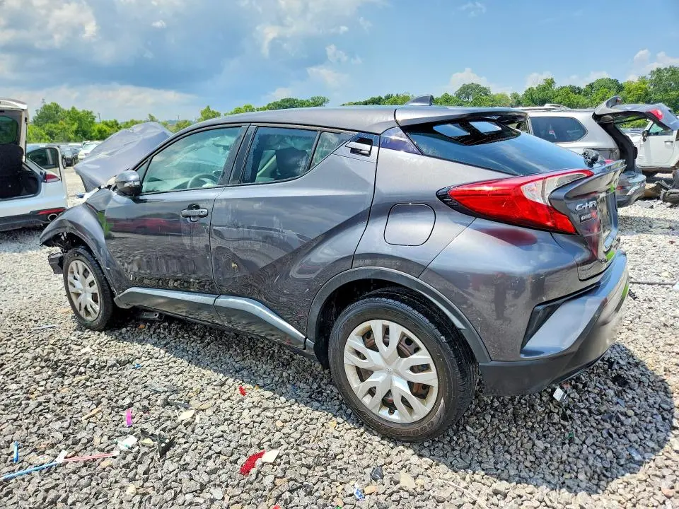 2021 TOYOTA C-HR LE  