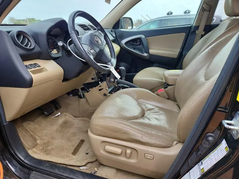 2010 TOYOTA RAV4 LIMITED  