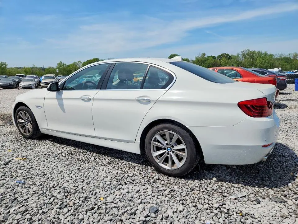 2016 BMW 528 XI  