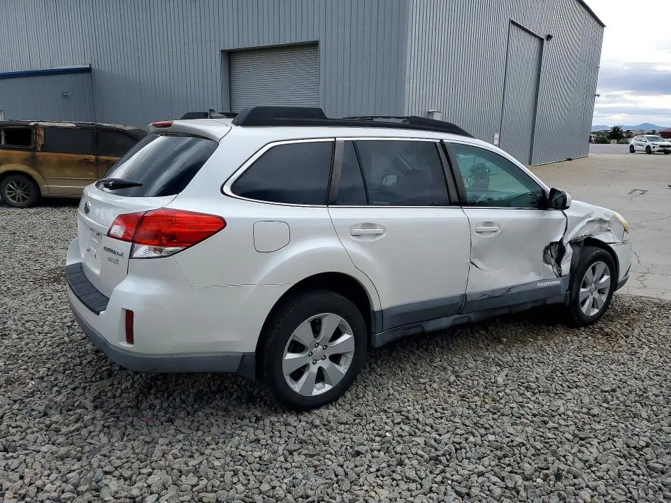 2011 SUBARU OUTBACK 2.5I PREMIUM  