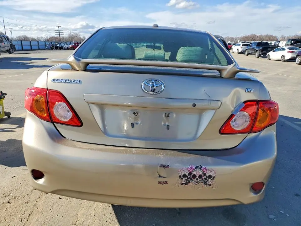 2010 TOYOTA COROLLA   