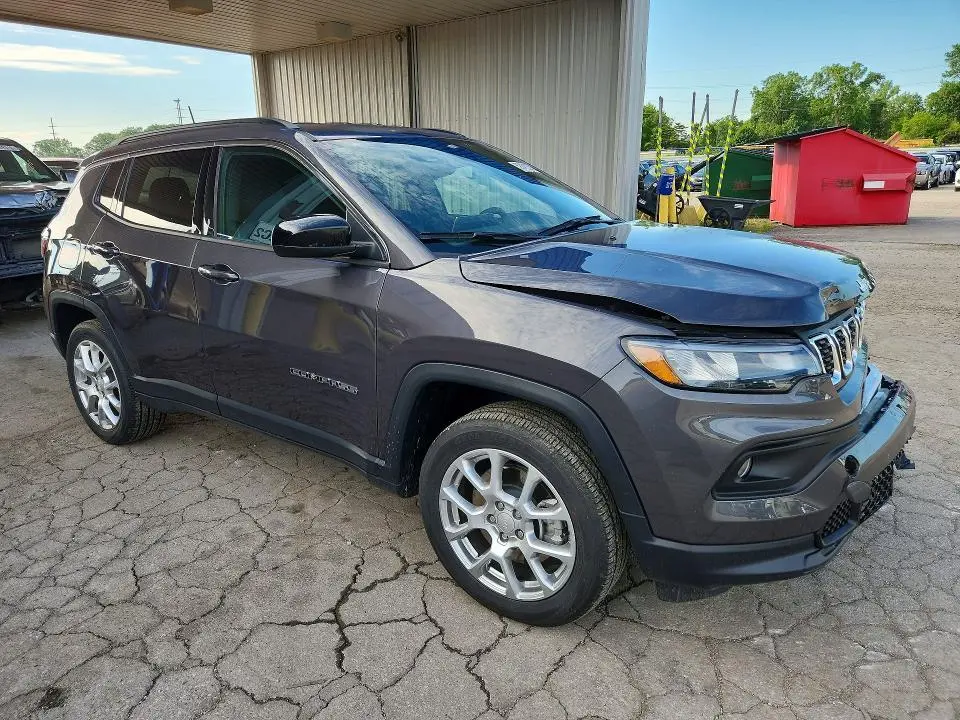 2024 JEEP COMPASS LATITUDE LUX  