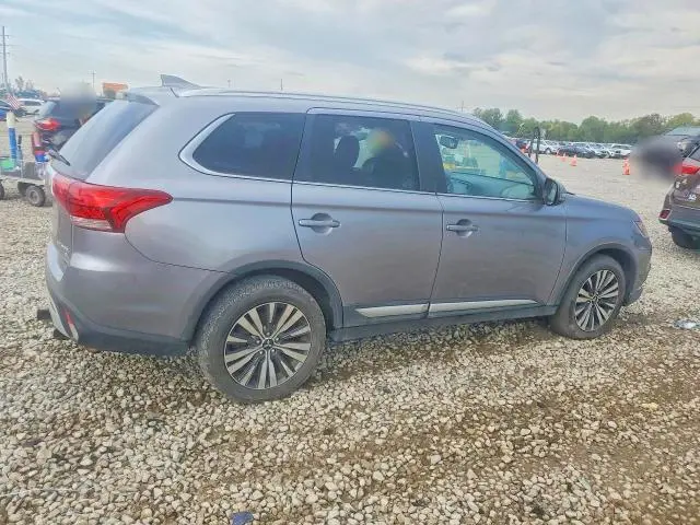 2019 MITSUBISHI OUTLANDER SE  