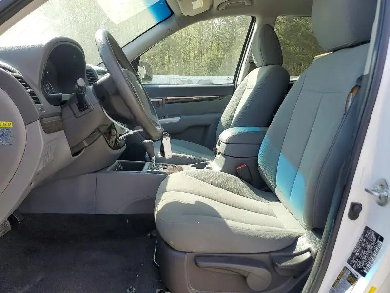 2012 HYUNDAI SANTA FE GLS  