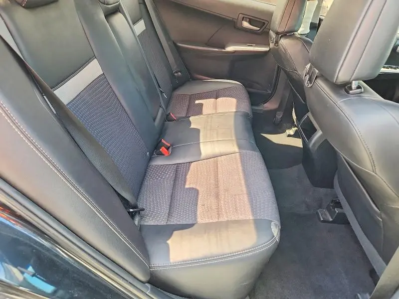 2014 TOYOTA CAMRY SE  