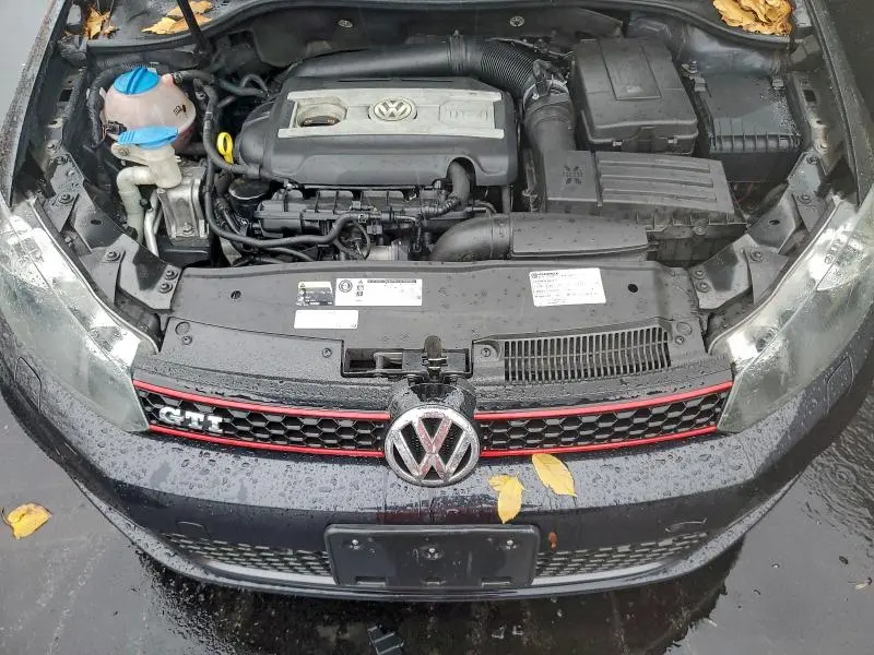 2013 VOLKSWAGEN GTI   