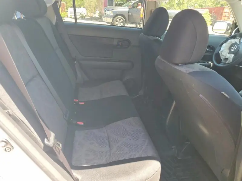 2015 SCION XB BASE  