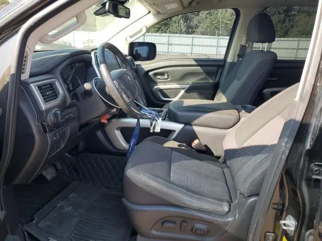 2021 NISSAN TITAN SV  