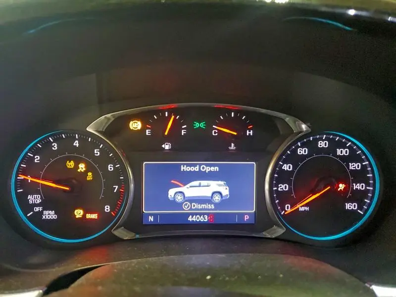 2020 CHEVROLET TRAVERSE LT  