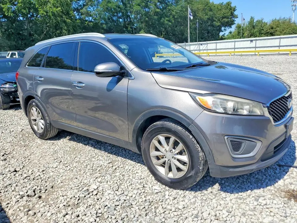 2016 KIA SORENTO LX  