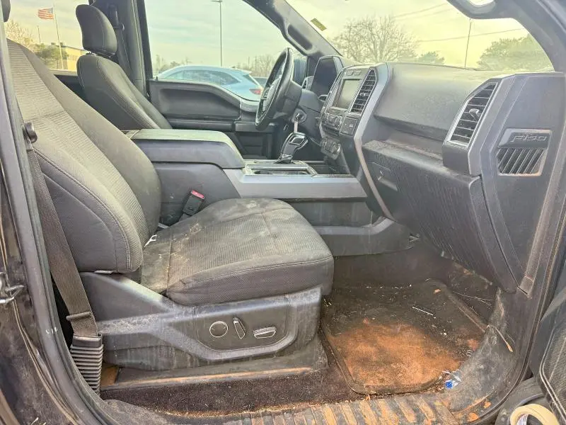 2015 FORD F150 SUPERCREW  