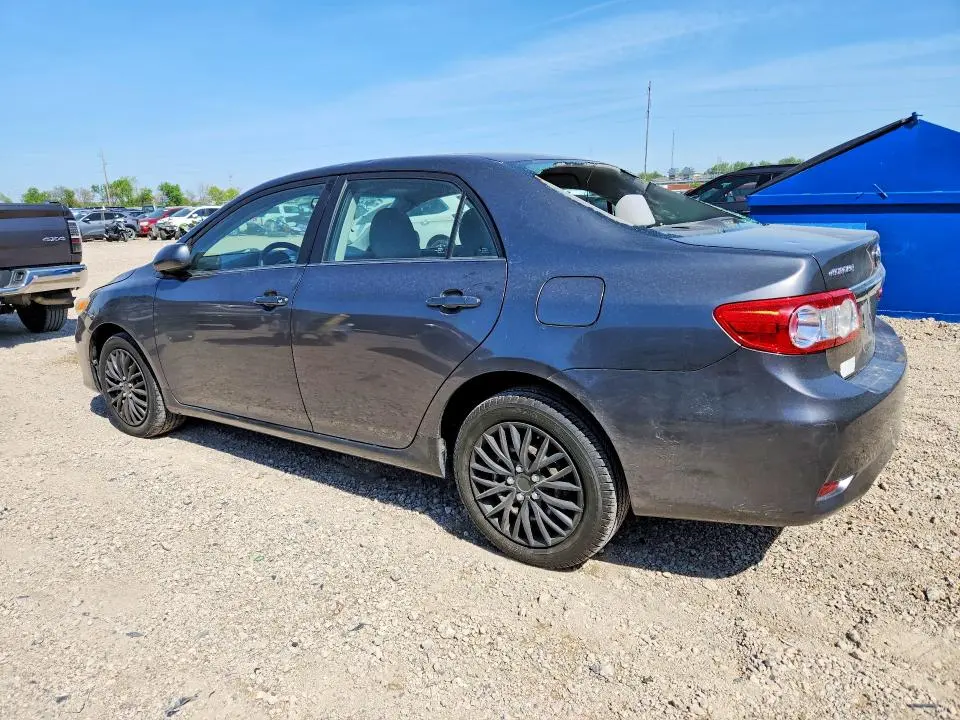 2013 TOYOTA COROLLA LE  
