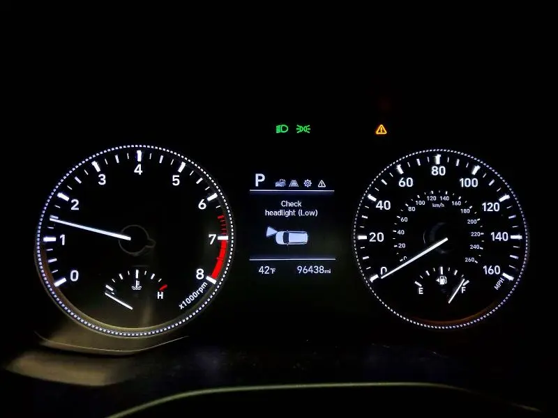 2020 HYUNDAI SANTA FE SE  