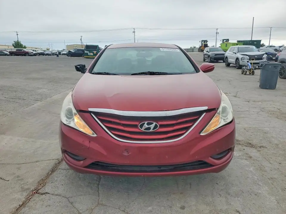 2013 HYUNDAI SONATA GLS  