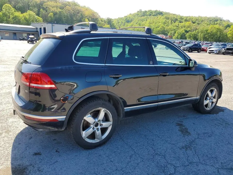 2017 VOLKSWAGEN TOUAREG WOLFSBURG  