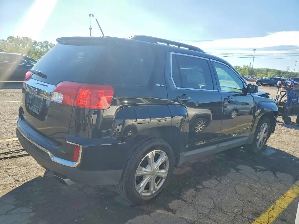 2017 GMC TERRAIN SLE  