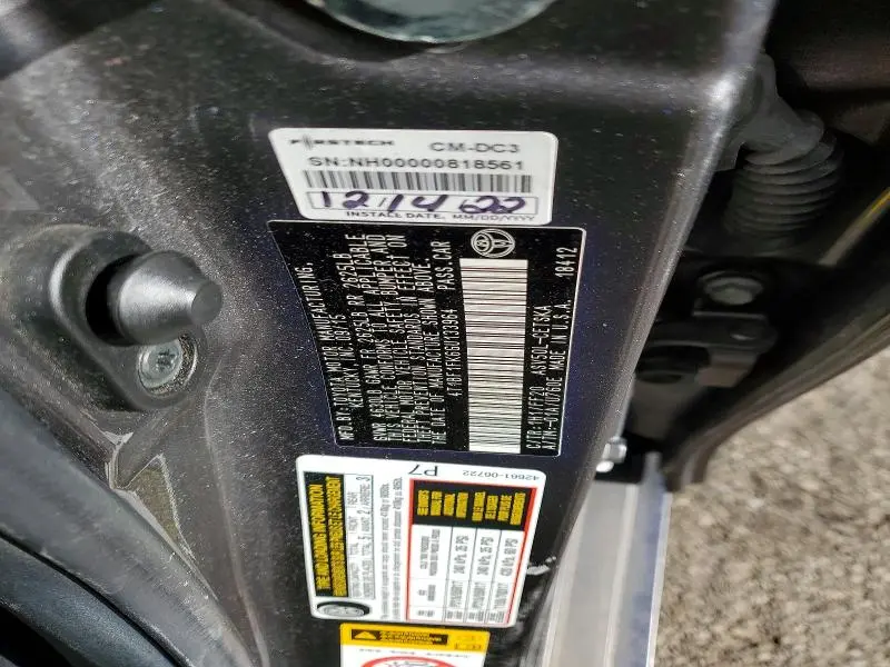 2016 TOYOTA CAMRY LE  