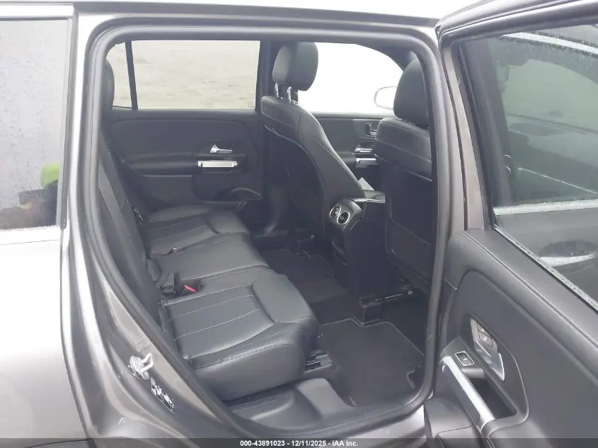 2021 MERCEDES-BENZ GLB 250  